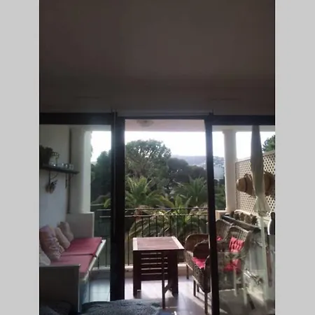 La Petite Cachette - Pool And 150m To The Beach